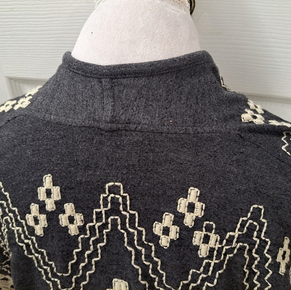 Lucky Brand Grey Embroidered Cardigan - Picture 4 of 8